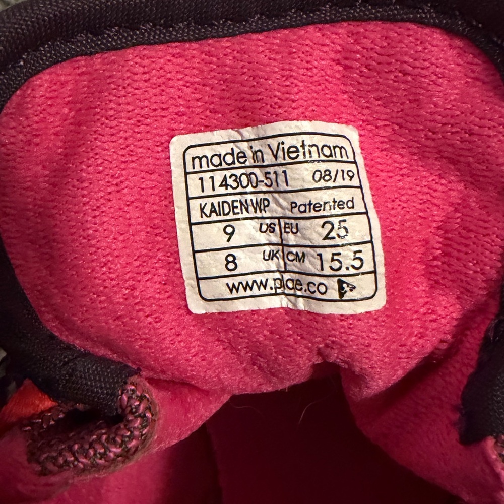 Girls Plae winter boots waterproof EUC - Picture 7 of 11